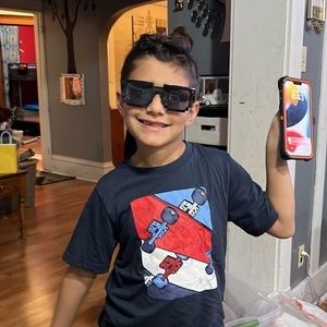 Meet your Posher, Abraham